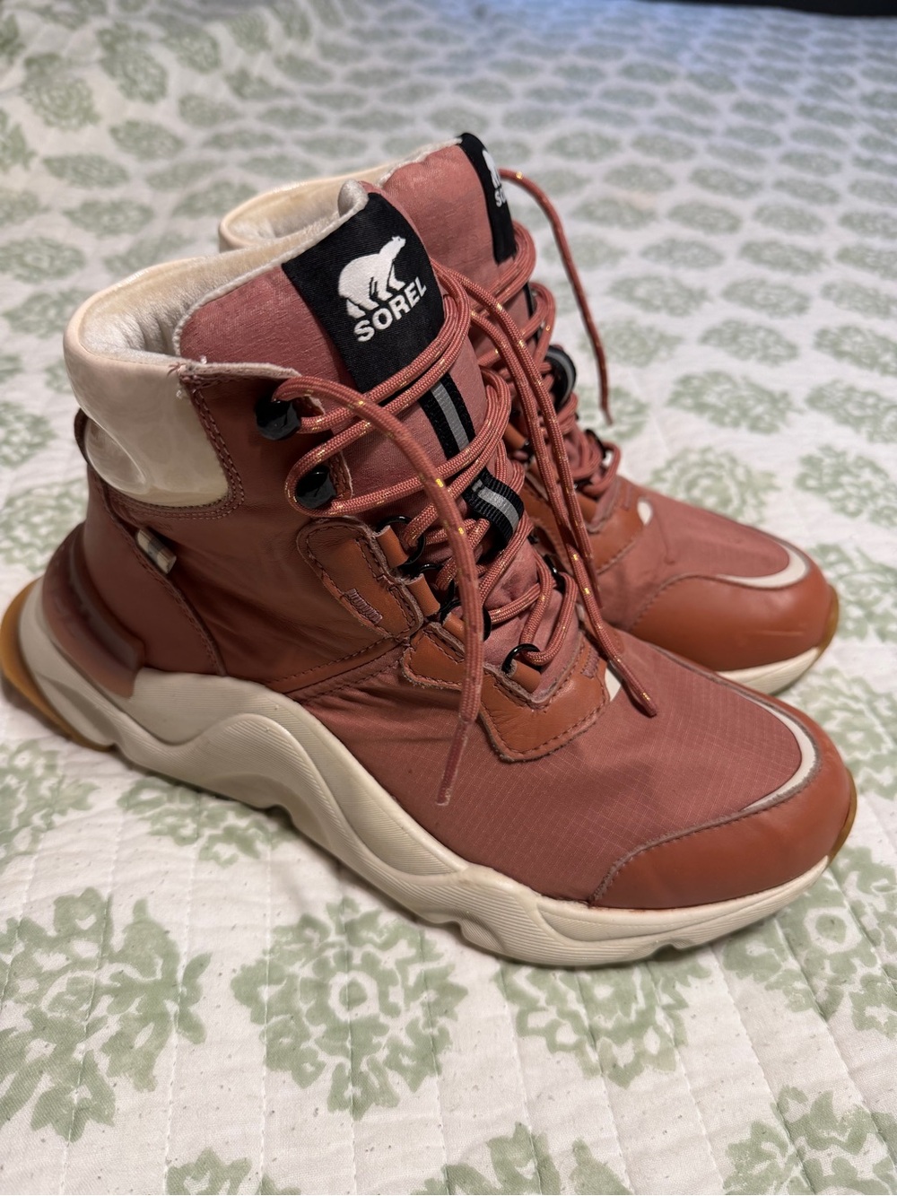 Sorel Women's Rust Lace-Up High-Top Boots with Cream Accents